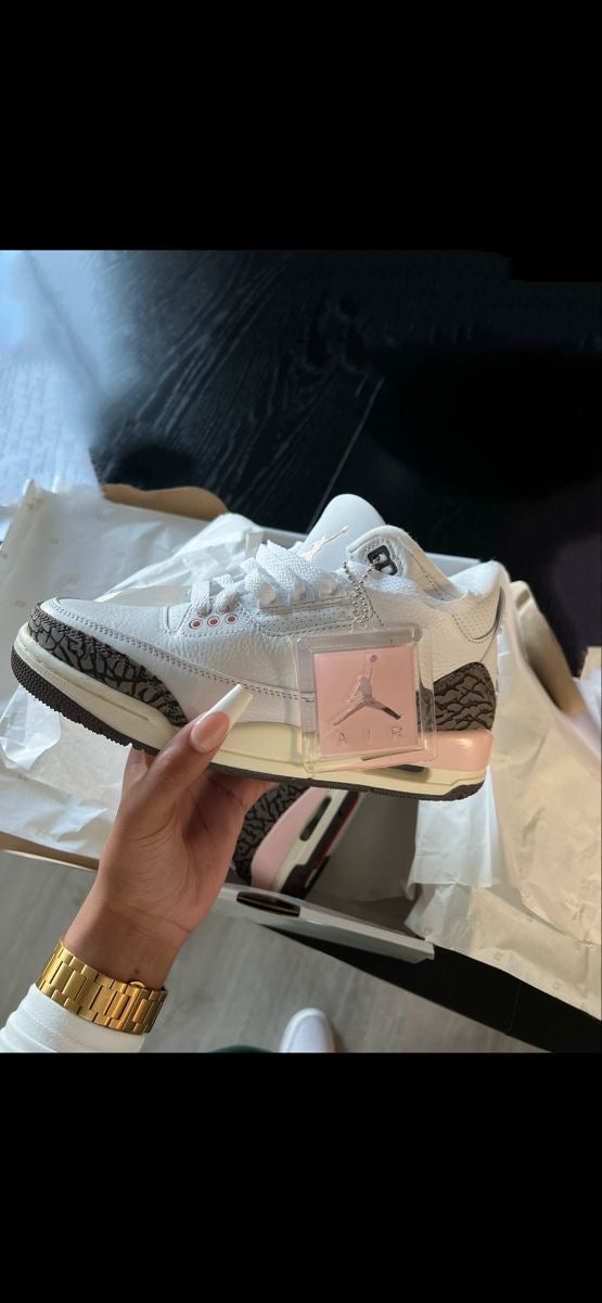 Jordan 3s