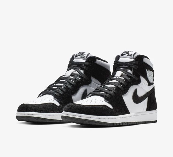 Air Jordan 1 Retro High “Black”