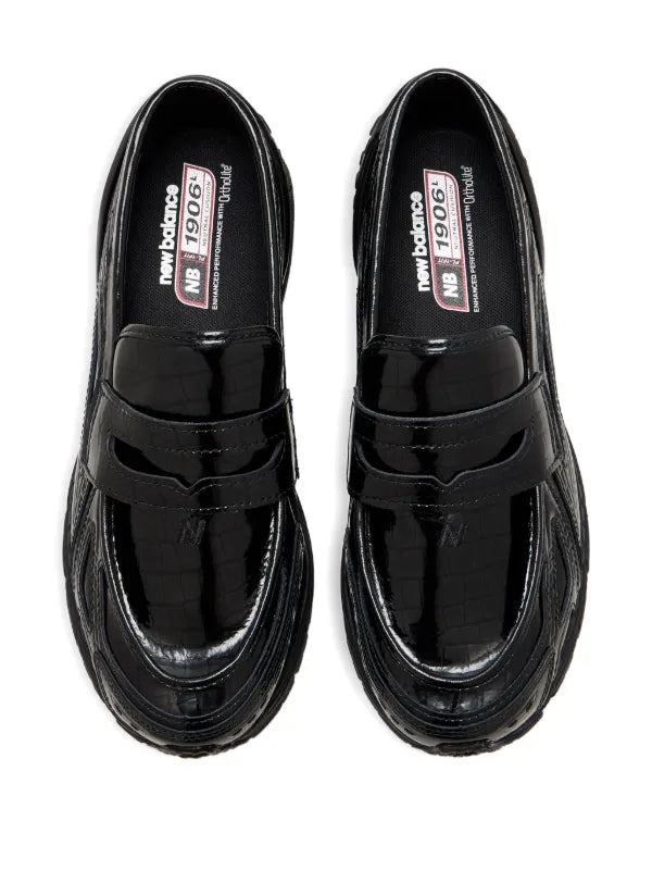 New Balance “crocodile-effect” slip-on