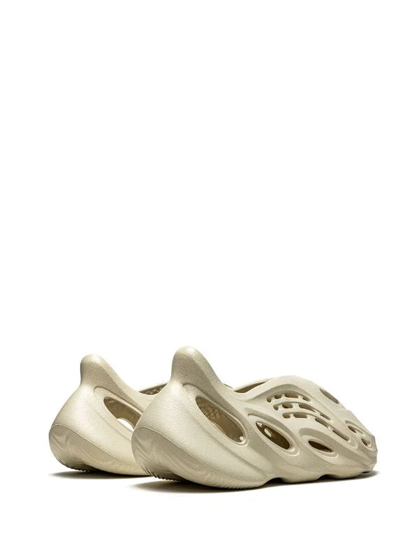 Adidas Yeezy Foam Runner "Sand”
