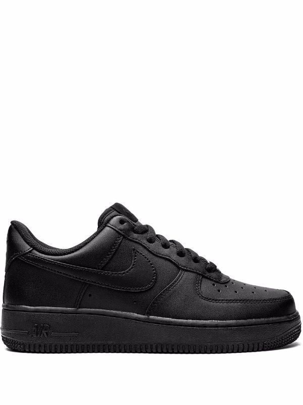 Nike Airforce 1 “Black”