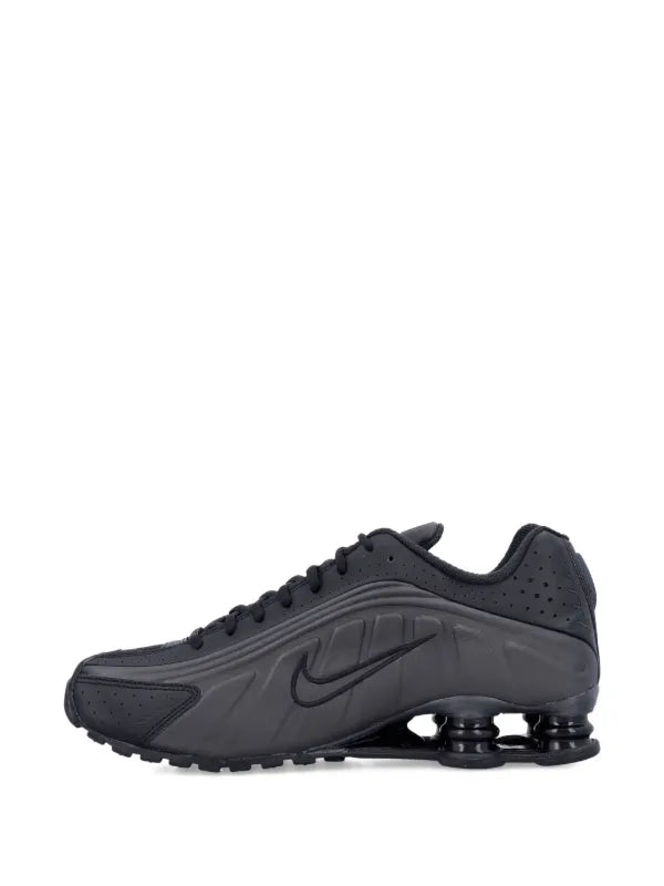 Nike Shox R4