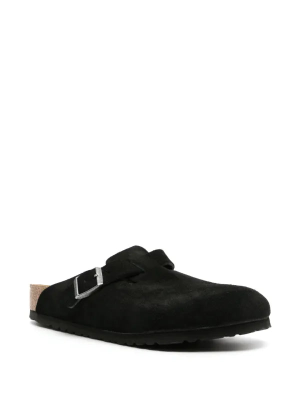 Birkenstock
Boston suede slippers
