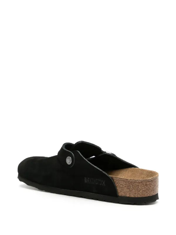 Birkenstock
Boston suede slippers
