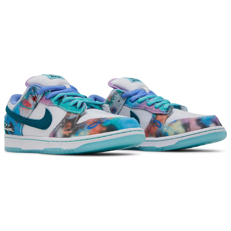 NIKE SB DUNK LOW FUTURA LABORATORIES BLEACHED AQUA